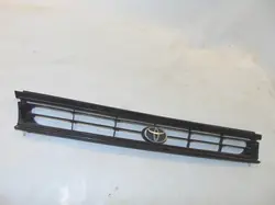 Oferta TOYOTA STARLET P8 95r 3D ATRAPA CHŁODNICY GRILL